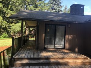 Before and After Deck Painting in Camas, WA (1)